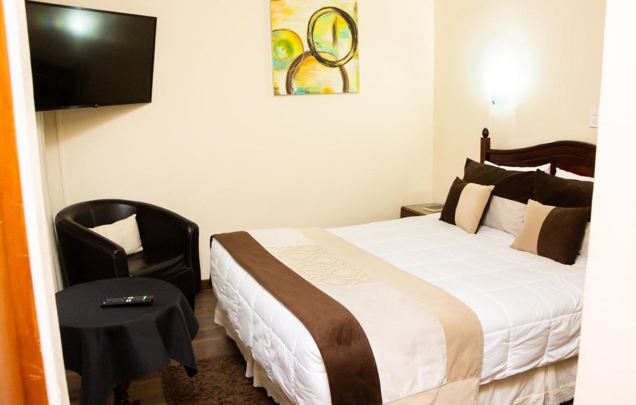Hotel Gran Muso Los Ángeles Εξωτερικό φωτογραφία
