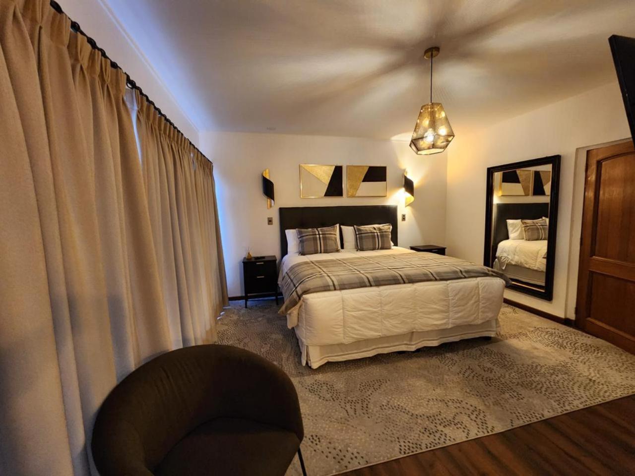 Hotel Gran Muso Los Ángeles Εξωτερικό φωτογραφία